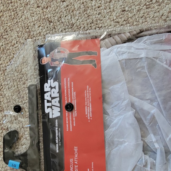 NWT Boys Star Wars Finn Costume Size Large (12-14) - Picture 3 of 7